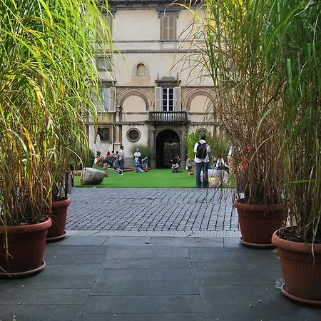 Nocleg ze śniadaniem Palazzo Roncalli *